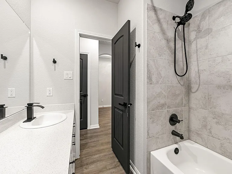 11323 Cora Ln — Photo 33