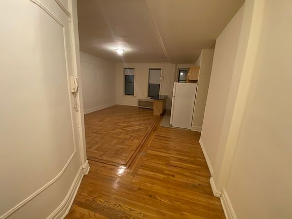 5th image of 43-30 46th St #44