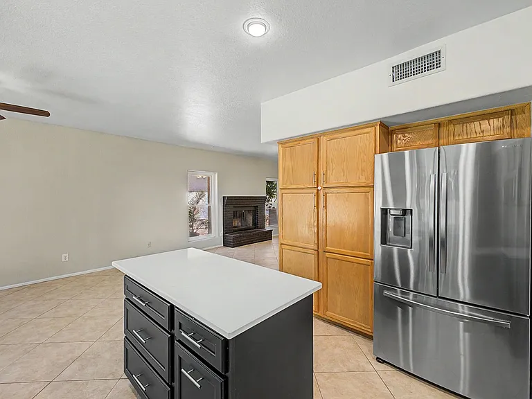 842 W Sun Coast Dr — Photo 19