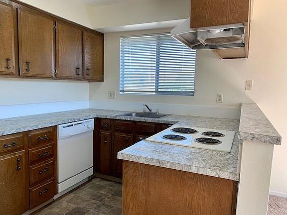 5th image of 1111 Eric Ct APT 4A