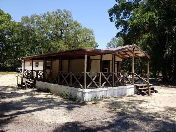6061 NW 105th Ct, Chiefland, FL 32626