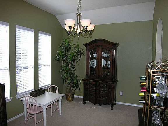 Formal Dining