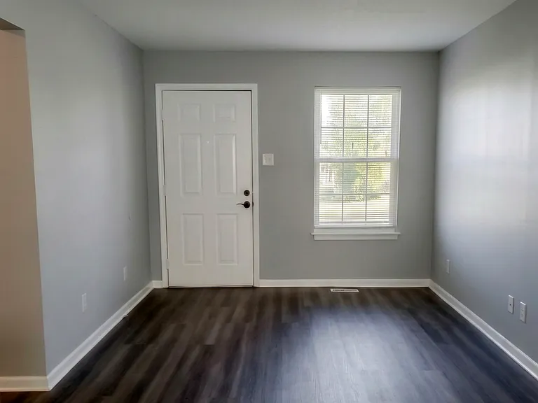 Pet Friendly Apartments in Pulaski, TN | Updated 1, 2, and 3 Bedrooms Available — Photo 13