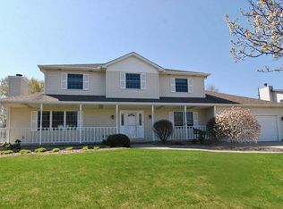 1547 W 95th Pl, Crown Point, IN 46307