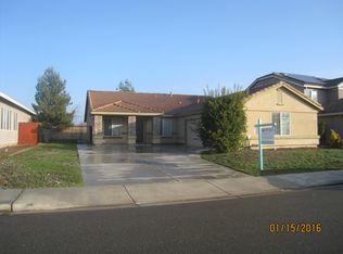 561 Crow Hill Dr, Newman, CA 95360