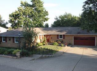 2880 Ash Meadows Blvd, Zanesville, OH 43701
