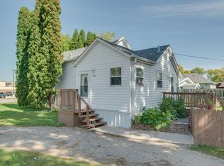 502 3rd St SE, Barnesville, MN 56514
