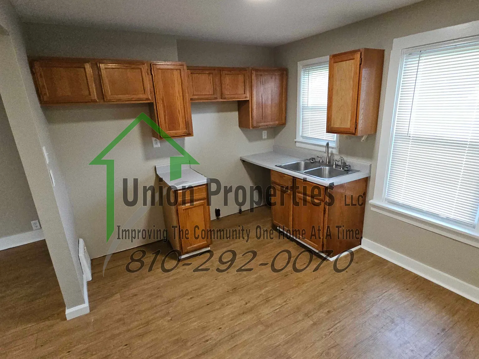 3142 Poplar Street - 1 — Photo 1