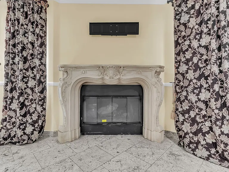 5246 N Gareloch Ave — Photo 6