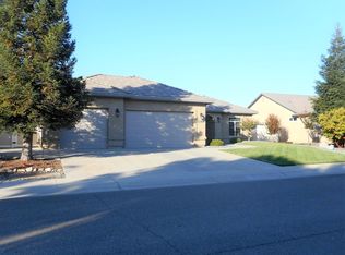 2384 Voltaire Way, Redding, CA 96003