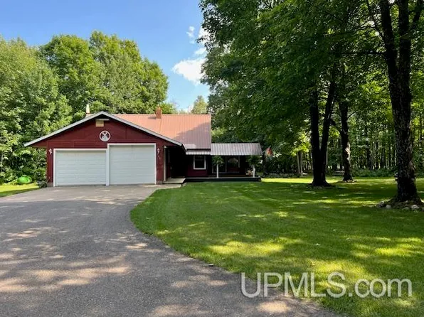 103 Morgan Meadows Rd, Marquette, MI 49855