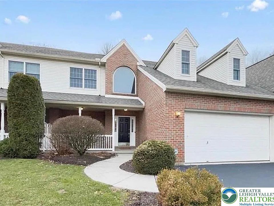 1st image of 4658 Pinehurst Cir