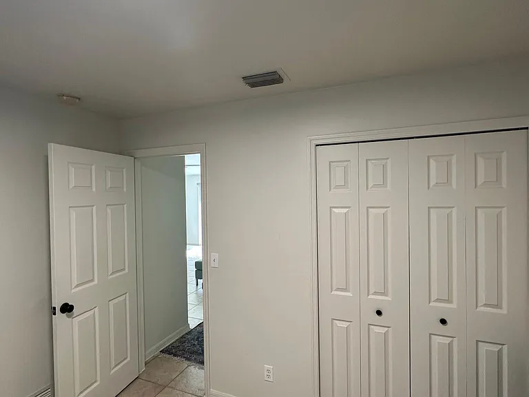 5027 Benton St — Photo 14