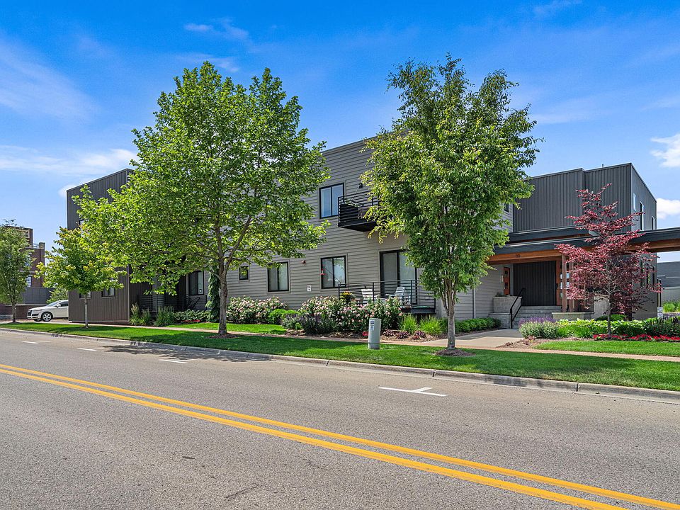 1st image of 110 Central Ave APT 104