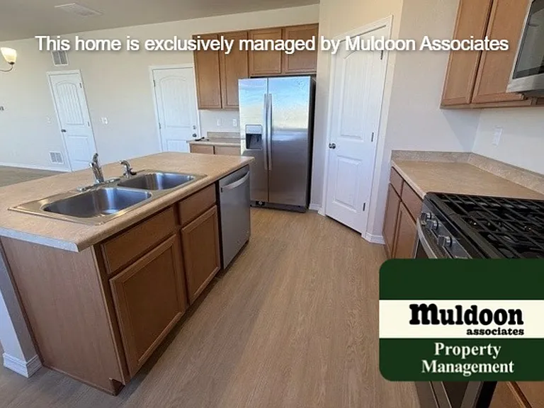 12900 Stone Valley Dr — Photo 9