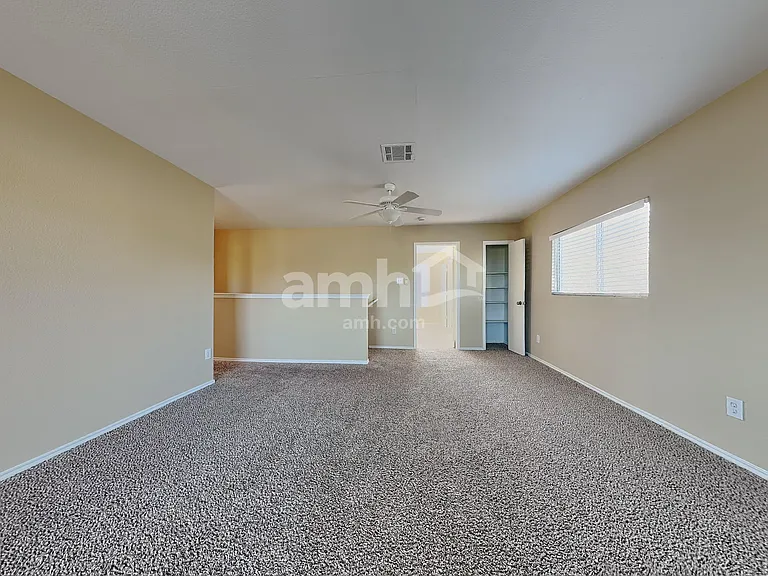 937 Iona Dr — Photo 9