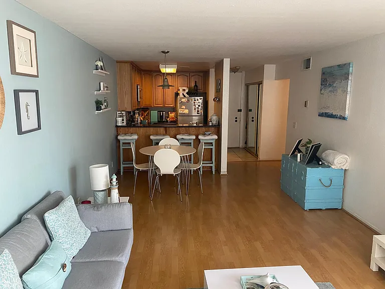 1140 Ocean Blvd — Photo 3