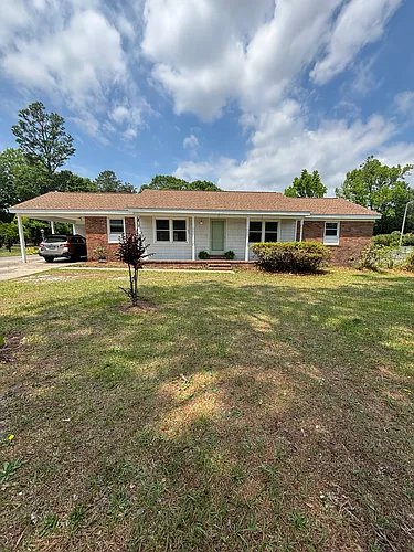 4905 College Acres Dr Photo 1