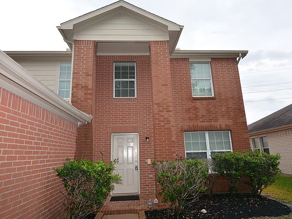 2nd image of 3903 Brighton Springs Ln