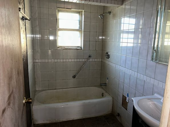 chicago-illinois-4152225 picture