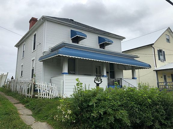 3rd image of 22 Oak Ave