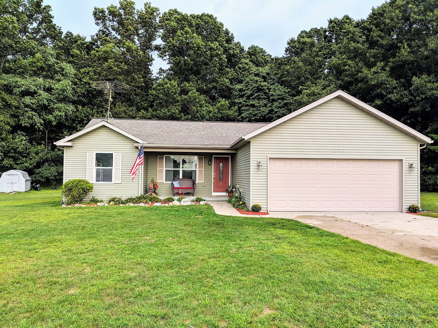 25318 Chaty Ln, Gobles, MI 49055 Zillow