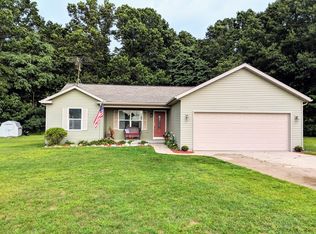25318 Chaty Ln, Gobles, MI 49055