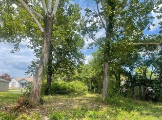 906 Elm Ave, Mena, AR 71953