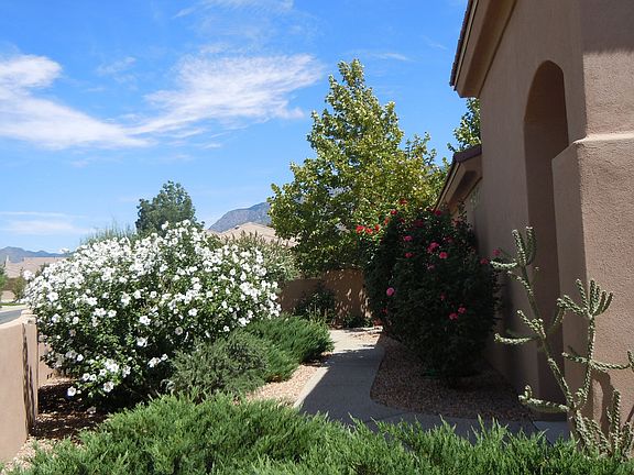 3rd image of 6028 Purple Aster Ln NE