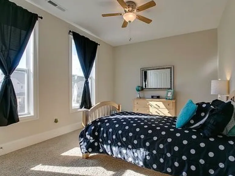 9133 Cobalt Ridge Way — Photo 15