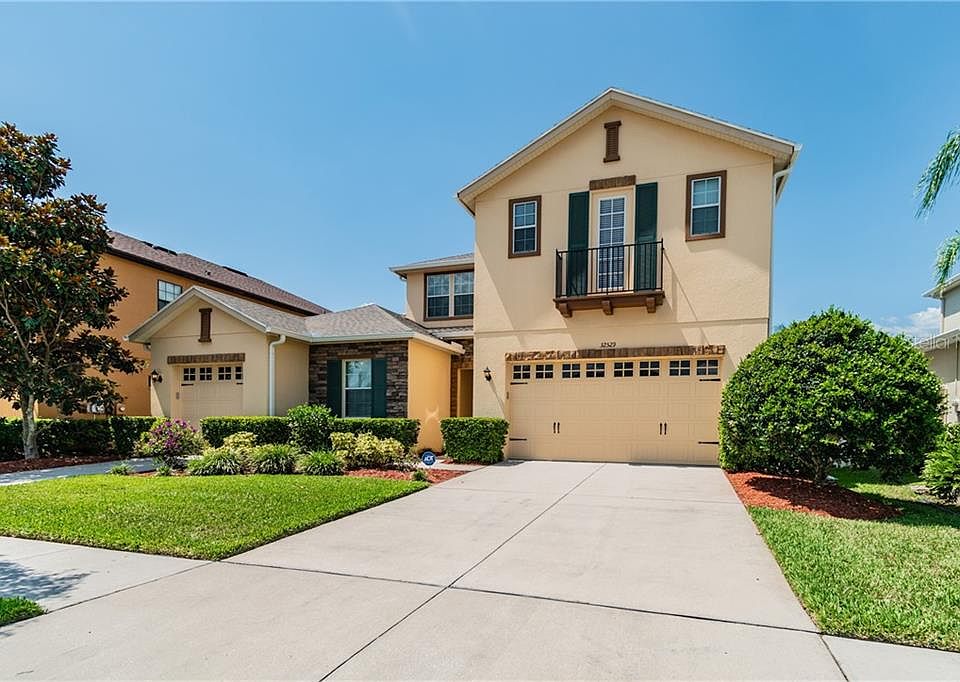 1st image of 32529 Summerglade Dr