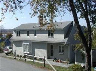 8 Butternut Ln, Gloucester, MA 01930