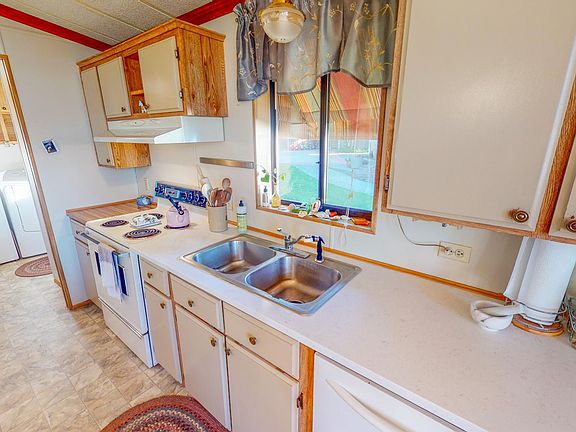 5th image of 17426 Marine Dr