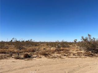 1 Victor St, Phelan, CA 92371