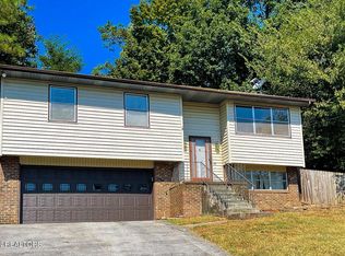 3433 Ben Alder Ln, Knoxville, TN 37931