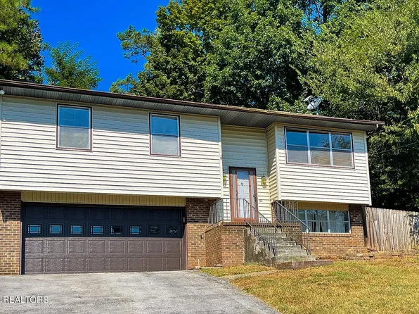 3433 Ben Alder Ln, Knoxville, TN 37931