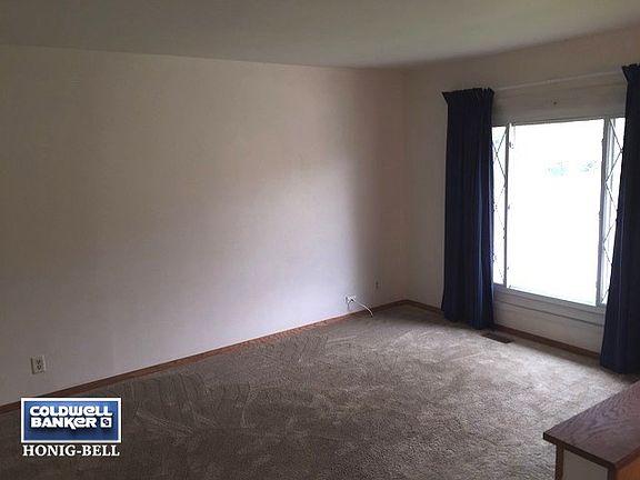 3rd image of 730 Woodland Heights Blvd