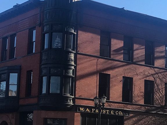 5th image of 250 Selby Ave APT 32