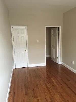 Rented by Capri Jet Realty Corp | media 10