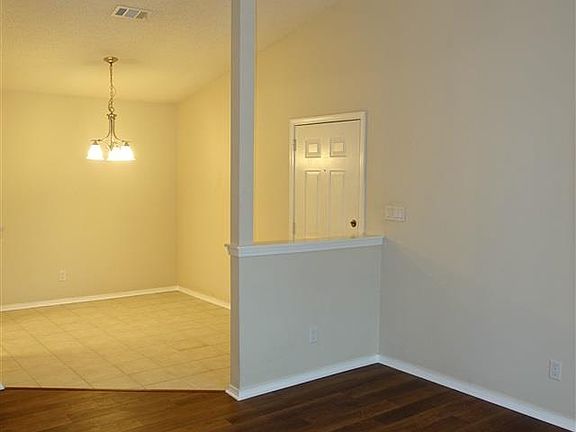 2nd image of 2299 Scenic Highway D7