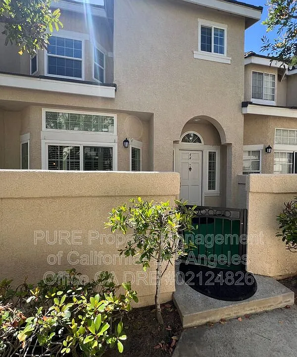 2300 Maple Ave #44
