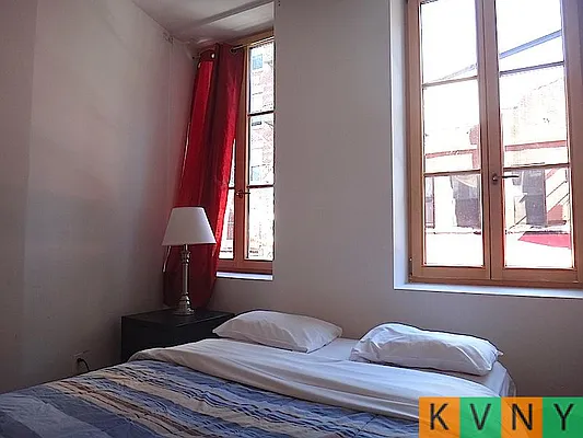 Rented by KVNY Soho | media 37