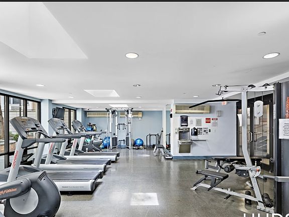 5th image of 149 Essex St APT 3E
