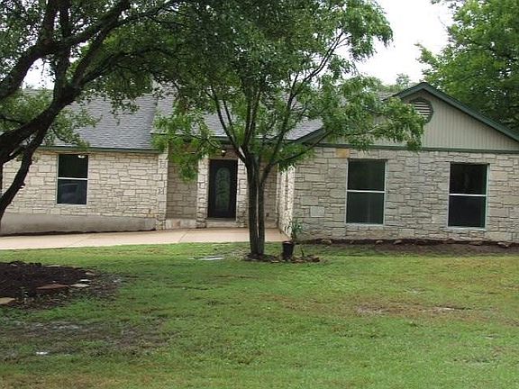 4th image of 1006 Oakwood Dr