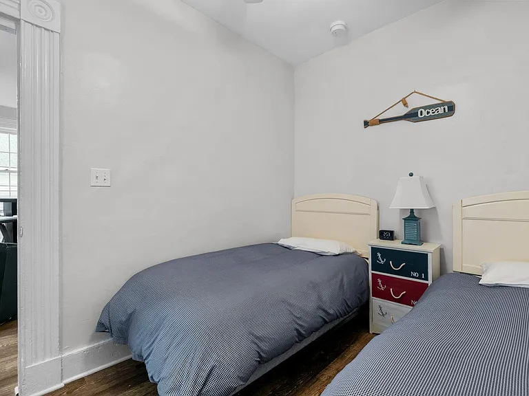 8 Franklin St #3 — Photo 8