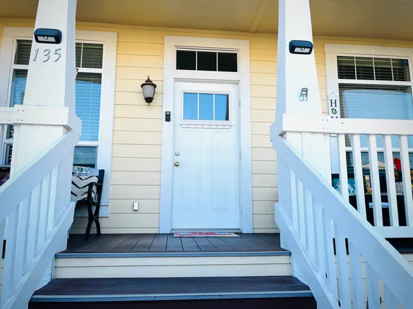 (undisclosed Address), Fountain Valley, CA 92708