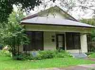 1004 S 19th St, Temple, TX 76504