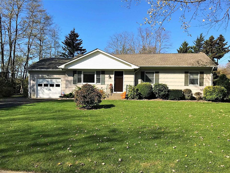 1st image of 28 N Apollo Dr