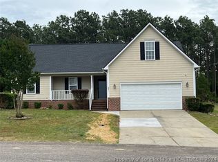 391 Gibson Dr, Raeford, NC 28376