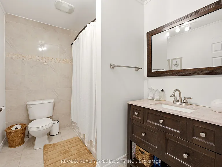 39 Pinewoods Dr #10 — Photo 21